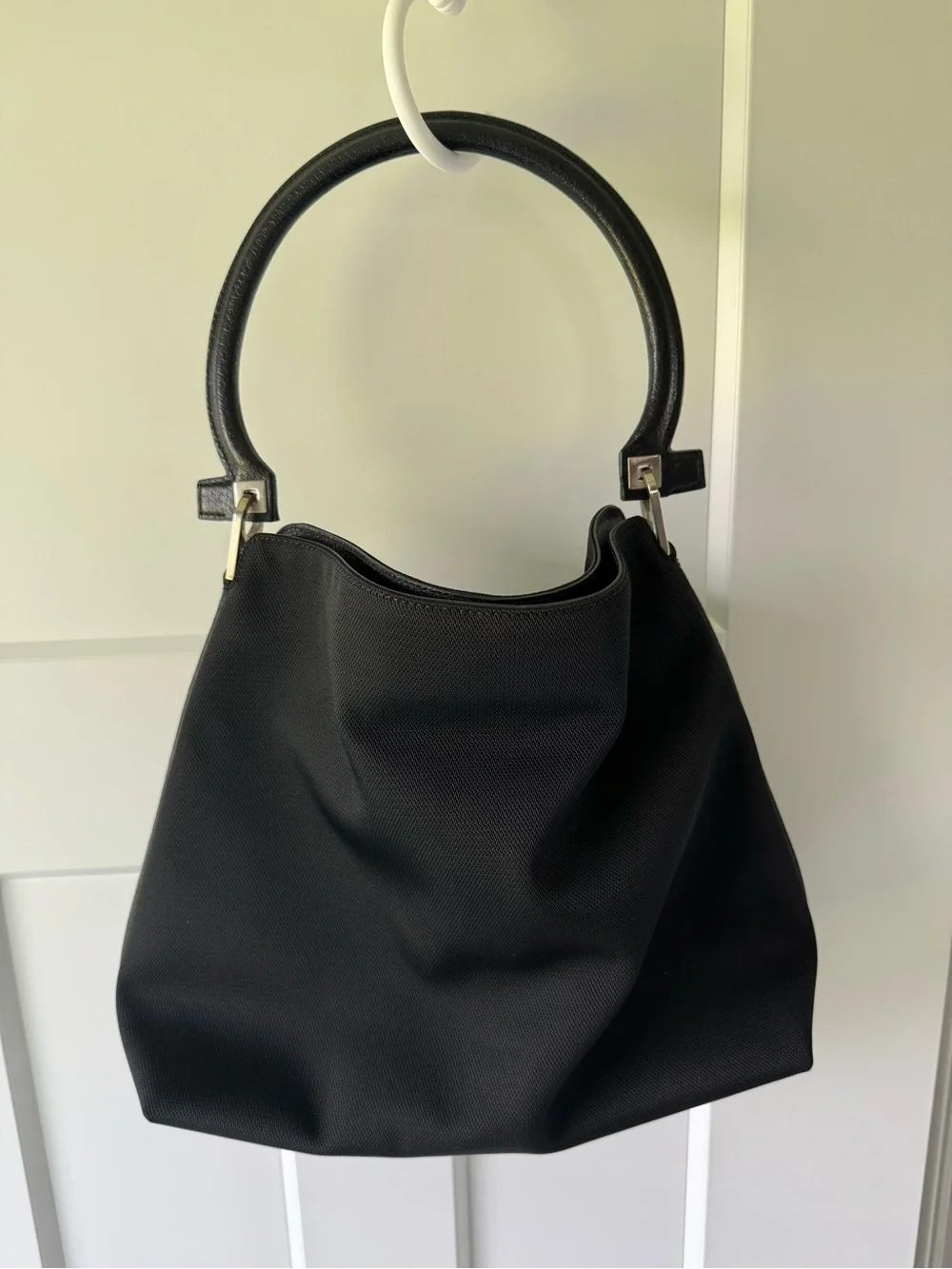 Salvatore Ferragamo Black Circular-Handle Shoulder Bag